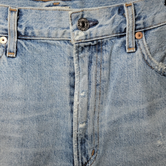 Citizens of Humanity Danielle Cut-Off Denim Shorts | Size 31 - Picture 4 of 12